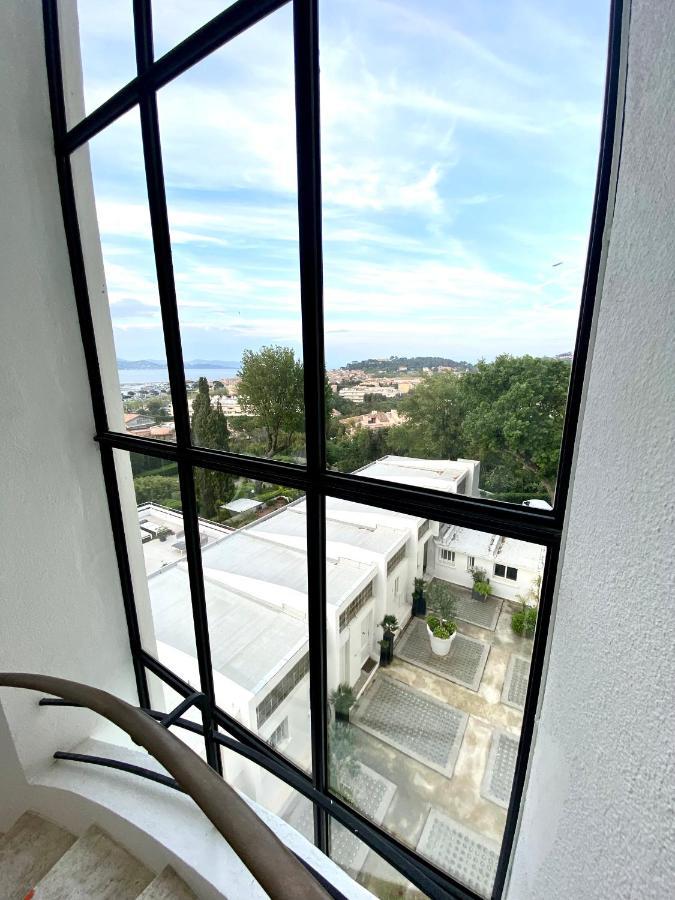 Elegant Studio Et Parking Dans Batiment Historique Saint-Tropez Buitenkant foto