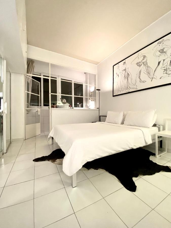 Elegant Studio Et Parking Dans Batiment Historique Saint-Tropez Buitenkant foto