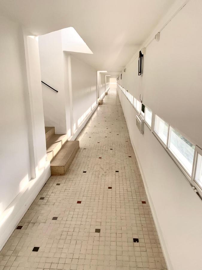 Elegant Studio Et Parking Dans Batiment Historique Saint-Tropez Buitenkant foto